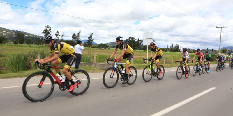 Óscar Pachón ganó la segunda etapa de la Vuelta a Cundinamarca en Simijaca