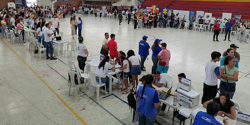 800 personas recibieron atención para definir su situación  migratoria en el Alto Magdalena