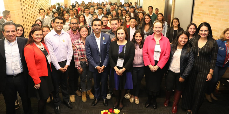 Más de 300 jóvenes hicieron parte del Conversatorio Cundinamarca Más Profesional