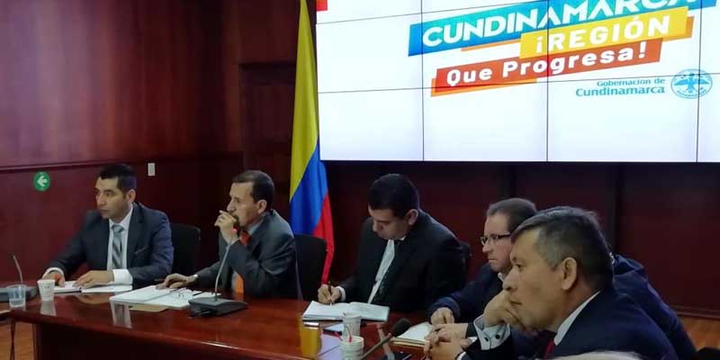 Mesa de trabajo para proponer al Gobierno Nacional mejoras al RUNT y nutrir el Plan de Desarrollo de Cundinamarca

