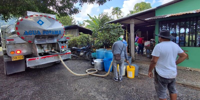Casi 4.600 usuarios ya cuentan con agua tras emergencia por sismo en Paratebueno y Medina

