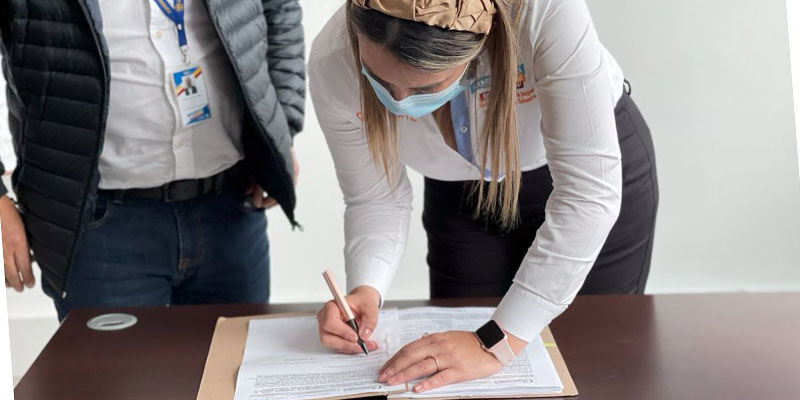 Convenios por $44 millones fortalecerán emprendimientos de mujeres en tres municipios







