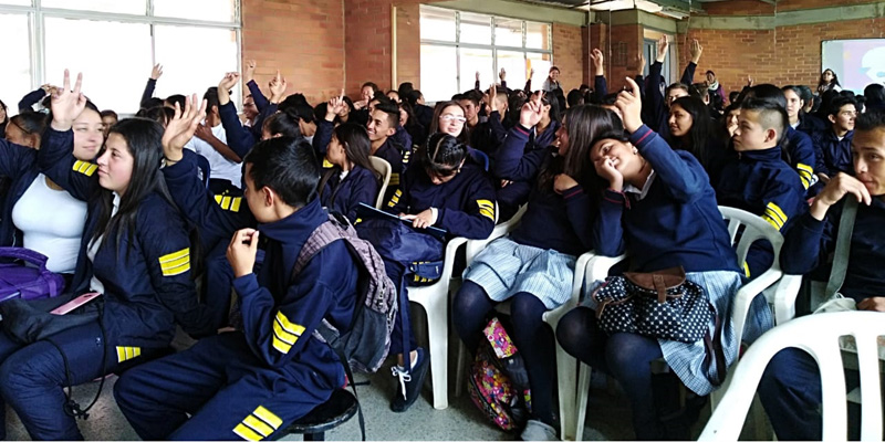 217 estudiantes de Nemocón, capacitados en uso responsable de las redes sociales