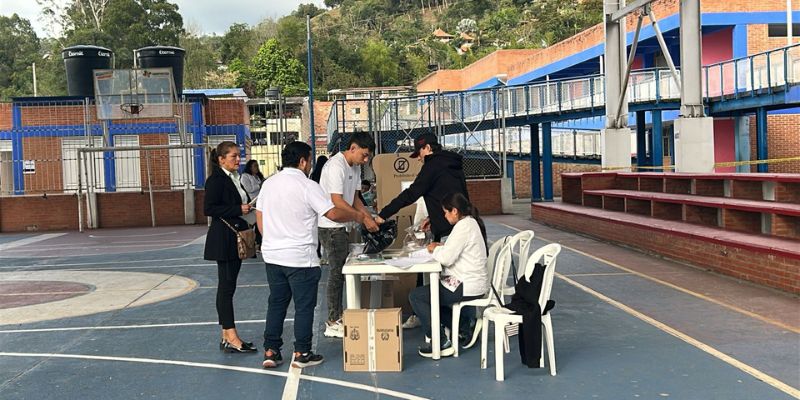 Gobernador Jorge Rey destaca aumento del 36 % de participación en elecciones de Consejos de Juventud