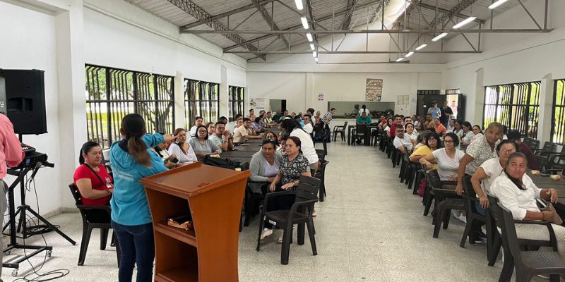 Con juego, escucha y solidaridad, Cundinamarca acompaña a sus maestros tras el sismo