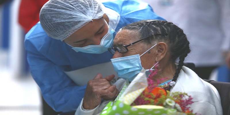 La esperanza se abre camino en Suesca: mujer de 92 años vence al coronavirus




