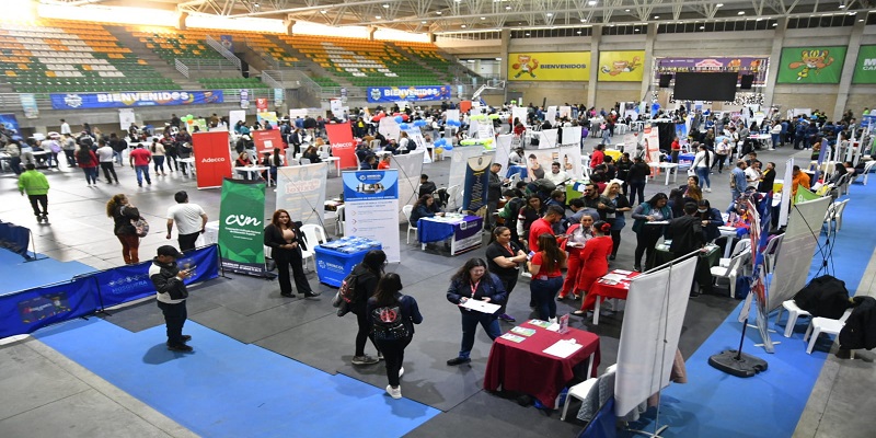 350 jóvenes presentes en Feria de Servicio realizada en Mosquera