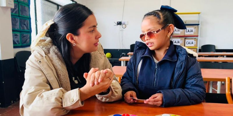 Más de 5.200 estudiantes con discapacidad reciben atención especializada en Cundinamarca