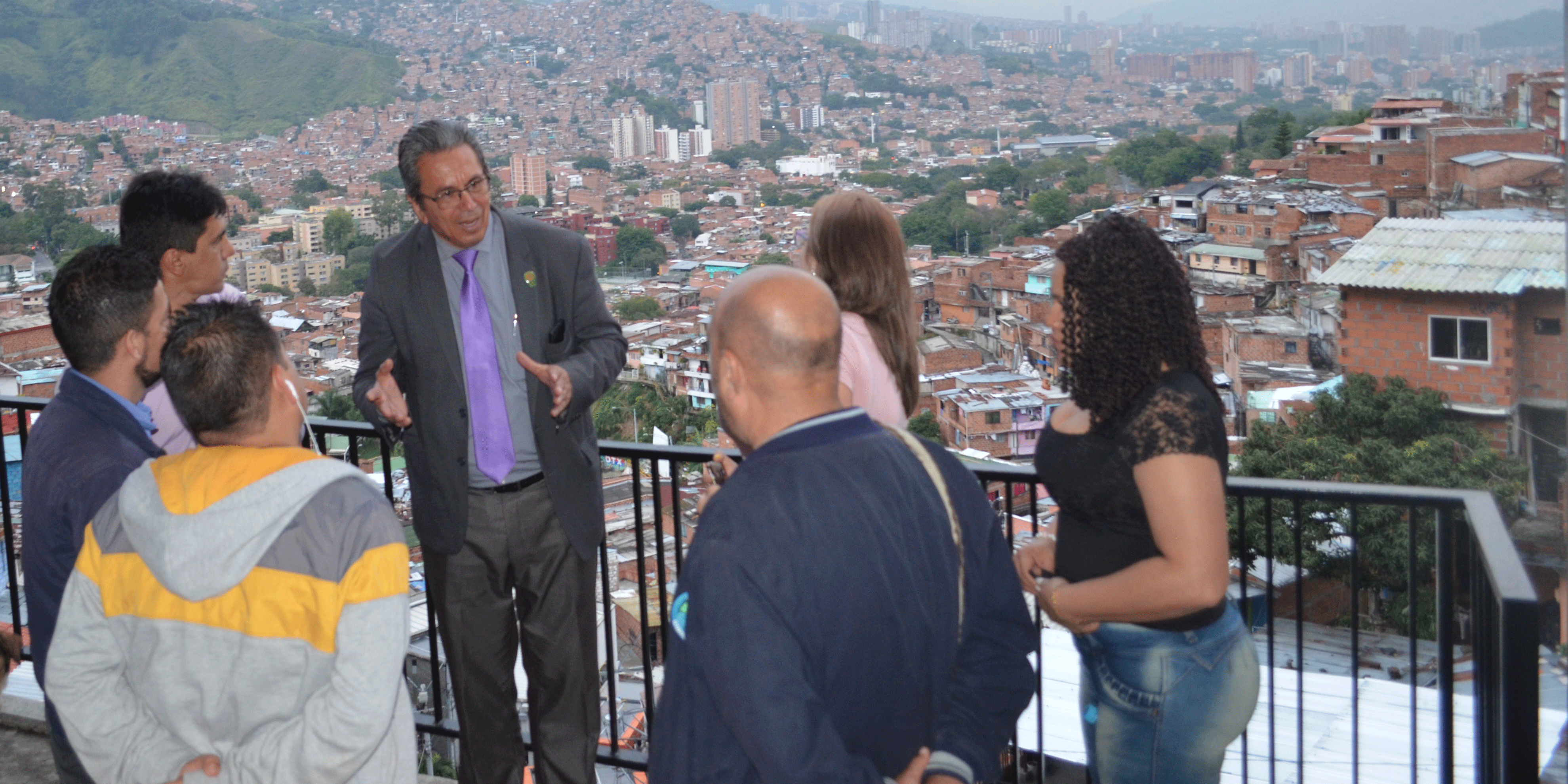 Promotores turísticos de Cundinamarca visitan lugares icónicos de Medellín


















































