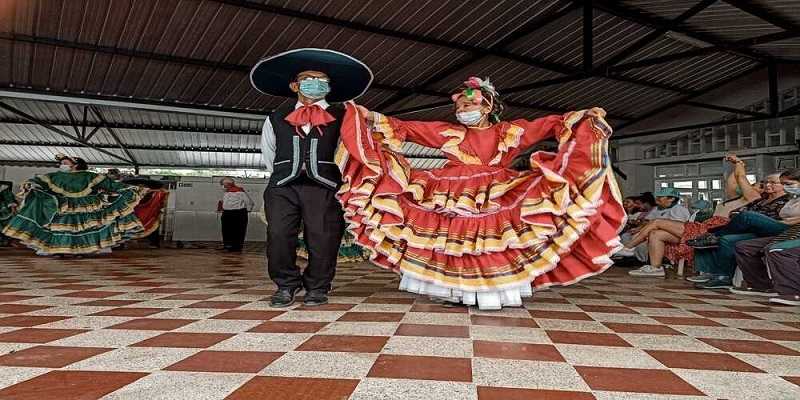 En Arbeláez, exitoso festival y reinado del adulto mayor