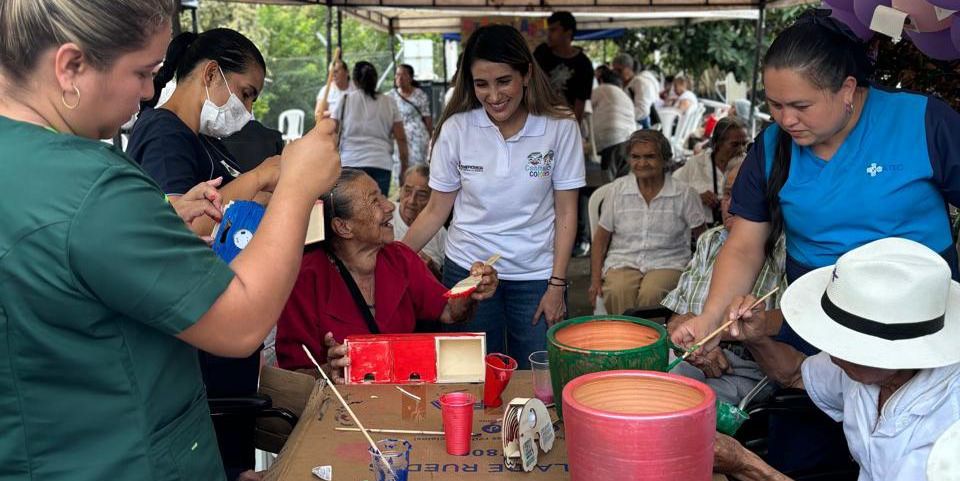 'Canitas de Colores' llegó hasta el municipio de La Peña 

