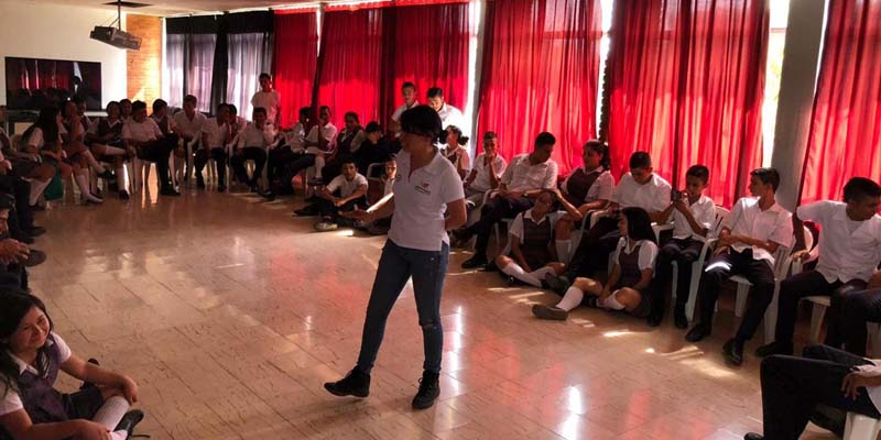 Primera presentación del portafolio de servicios para los jóvenes en Rionegro 


