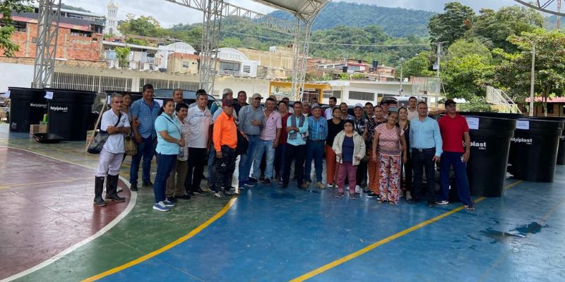 En Cundinamarca se entregan kits agrícolas a productores afectados por el fenómeno de El Niño