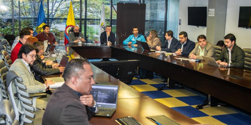 Gobernación reporta 93 predios por legalizar tras revisión jurídica en Paratebueno y Medina

