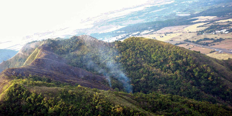 Controlado en 99% incendio forestal que llevaba tres días activo en Girardot





