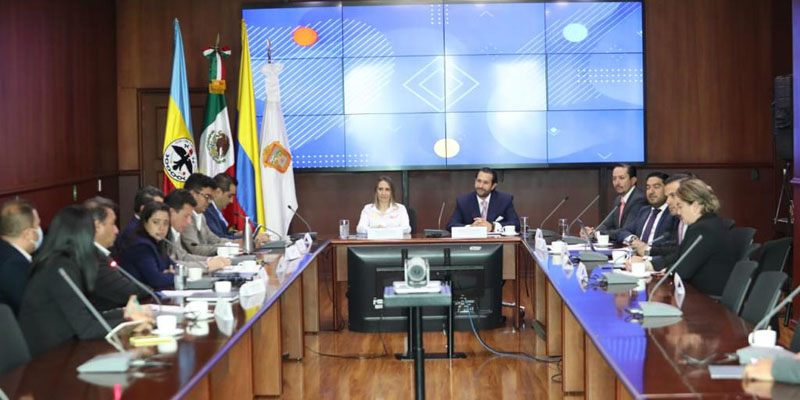 Acuerdo de hermanamiento entre Cundinamarca y México para el desarrollo del territorio




