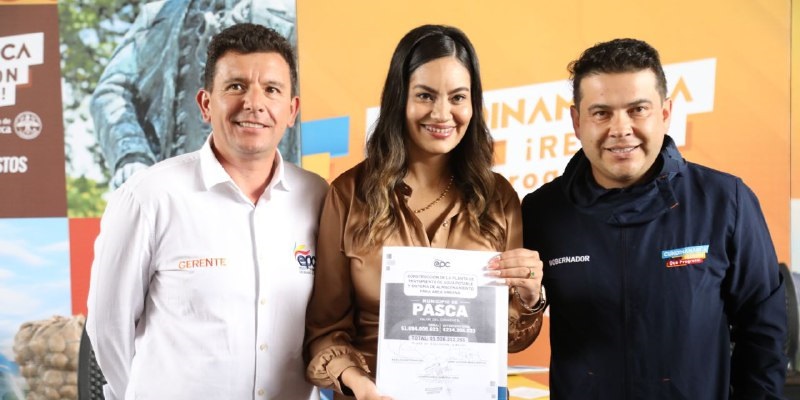 Gobernador entrega recursos por más de $10 mil millones para obras en Pasca 
