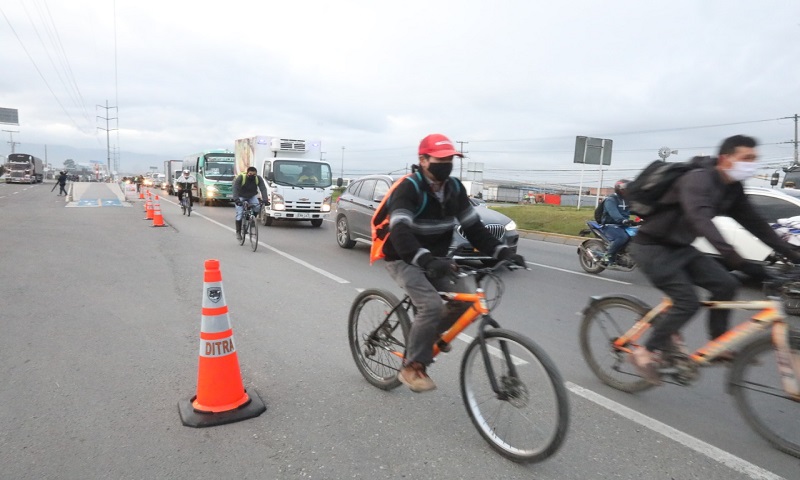 Cundinamarca y Distrito avanzan para mejorar movilidad vial entre Bogotá y el departamento













