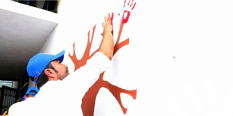 Pintando de colores mi escuela