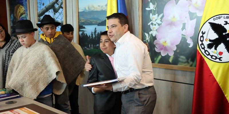 Gobernador destacó trabajo de equipos ganadores de CACTI