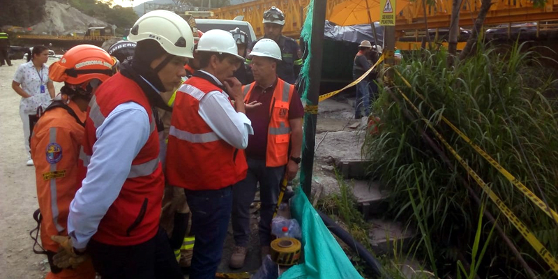 Rescatadas víctimas de la emergencia del km 65 de la vía Bogotá-Villavicencio

