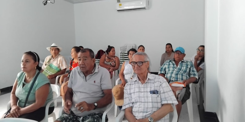 Gobernación y Minvivienda avanzan en la caracterización de familias para entrega de títulos de propiedad en Nariño, Cundinamarca