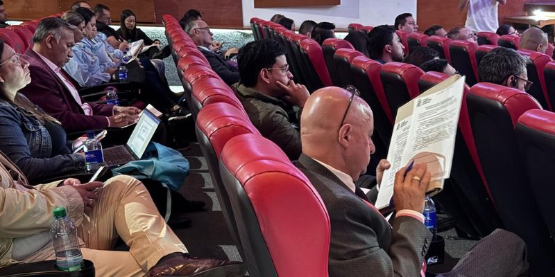 Cundinamarca reafirma su compromiso con la población adolescente
