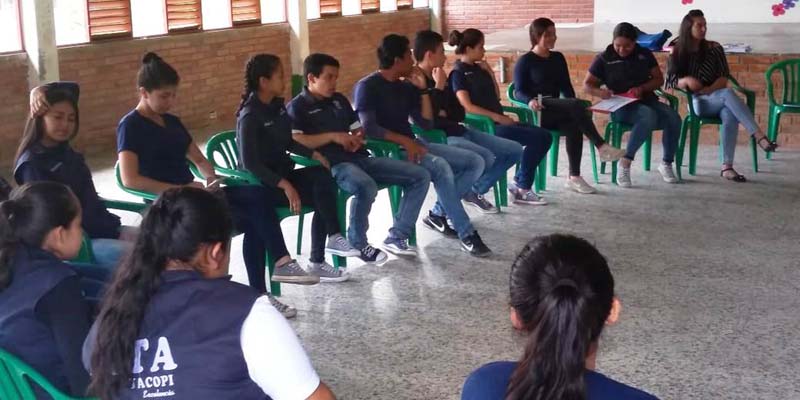 Primera presentación del portafolio de servicios para los jóvenes en Rionegro 


