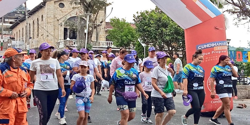 ¡Meta lograda! Miles de atletas cundinamarquesas corrieron por la eliminación de la violencia contra las mujeres
