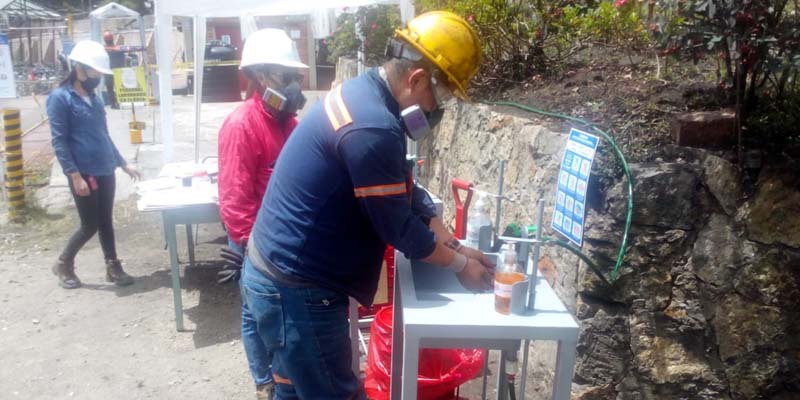 Sector minero cundinamarqués adopta protocolo de bioseguridad para manejo y control del riesgo de la COVID – 19










