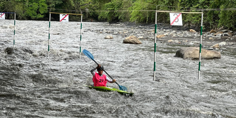 Con 14 oros, Cundinamarca se corona campeón del Nacional de Canotaje Slalom 2025, en Tobia
