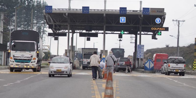 Más de 2 millones de vehículos se movilizaron por Cundinamarca durante el puente festivo

