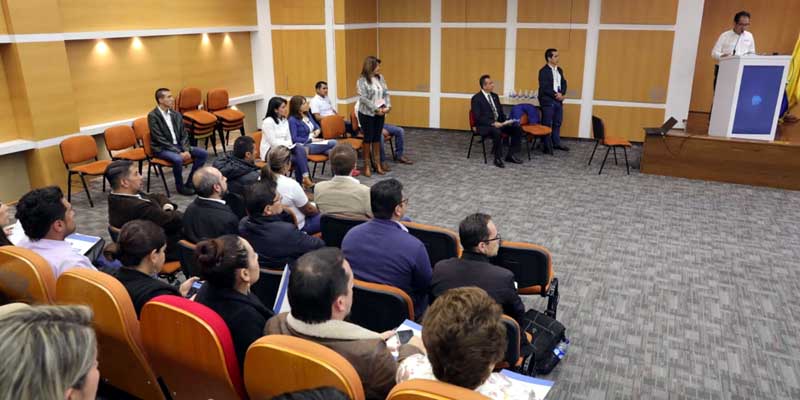 Cerrar la brecha digital, uno de los principales retos de Cundinamarca en materia de conectividad



