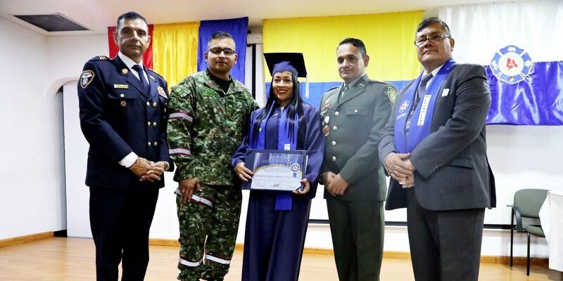 Graduación de la Tercera Promoción de la Escuela Departamental de Bomberos de Cundinamarca