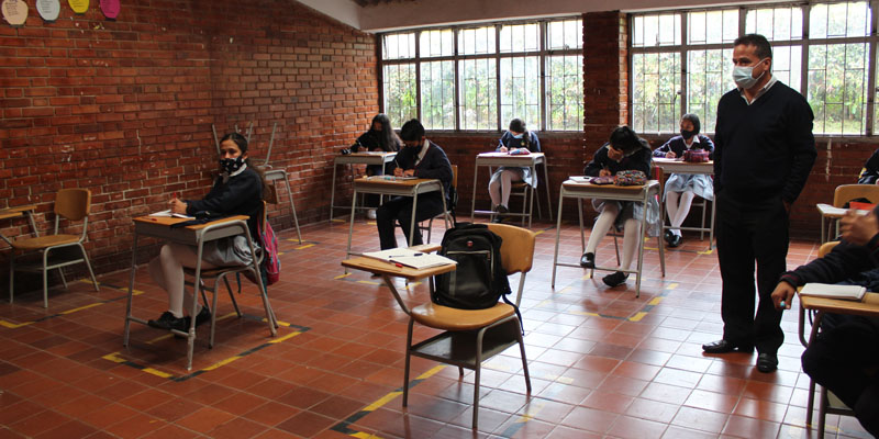CNSC amplió el plazo de inscripción al concurso de méritos para docentes y directivos docentes