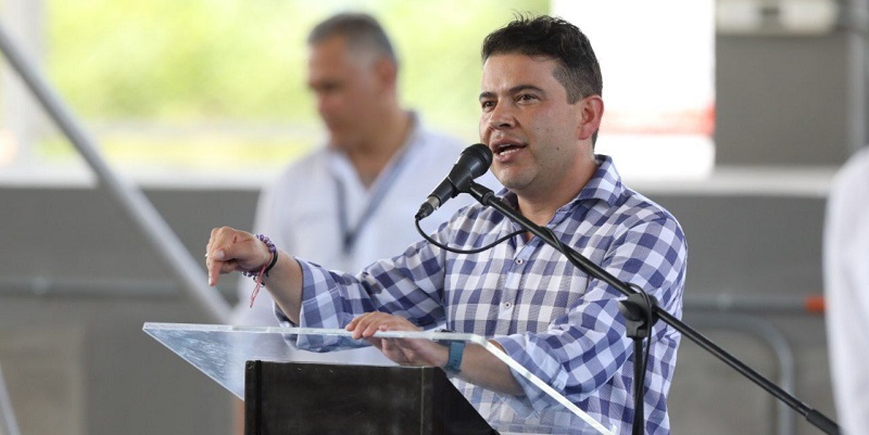 Moderno Mega Colegio y Centro de Desarrollo Integral entregados en Girardot











