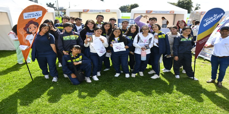 350 jóvenes presentes en Feria de Servicio realizada en Mosquera