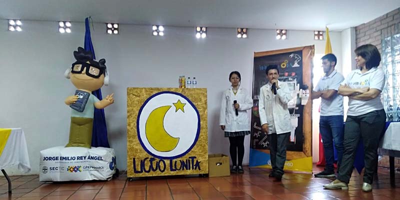 Facatativá y Chía reciben cajas de reciclaje inteligente


























