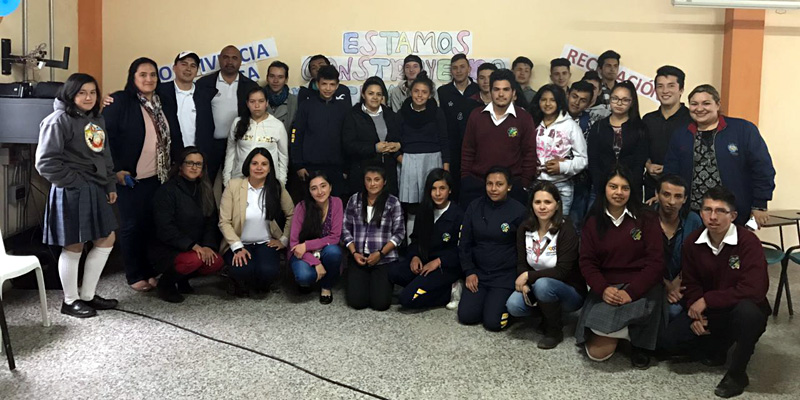 Participa del plan decenal de juventud 2017-2026 ‘Jóvenes por Cundinamarca’






































