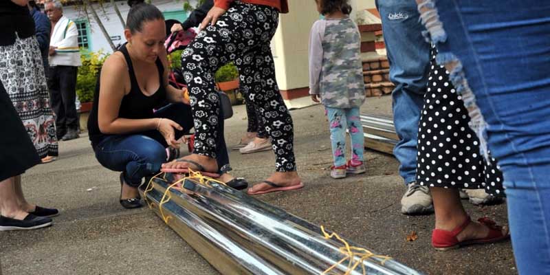 Entrega de ayudas humanitarias a damnificados por vendaval en La Palma y El Peñón