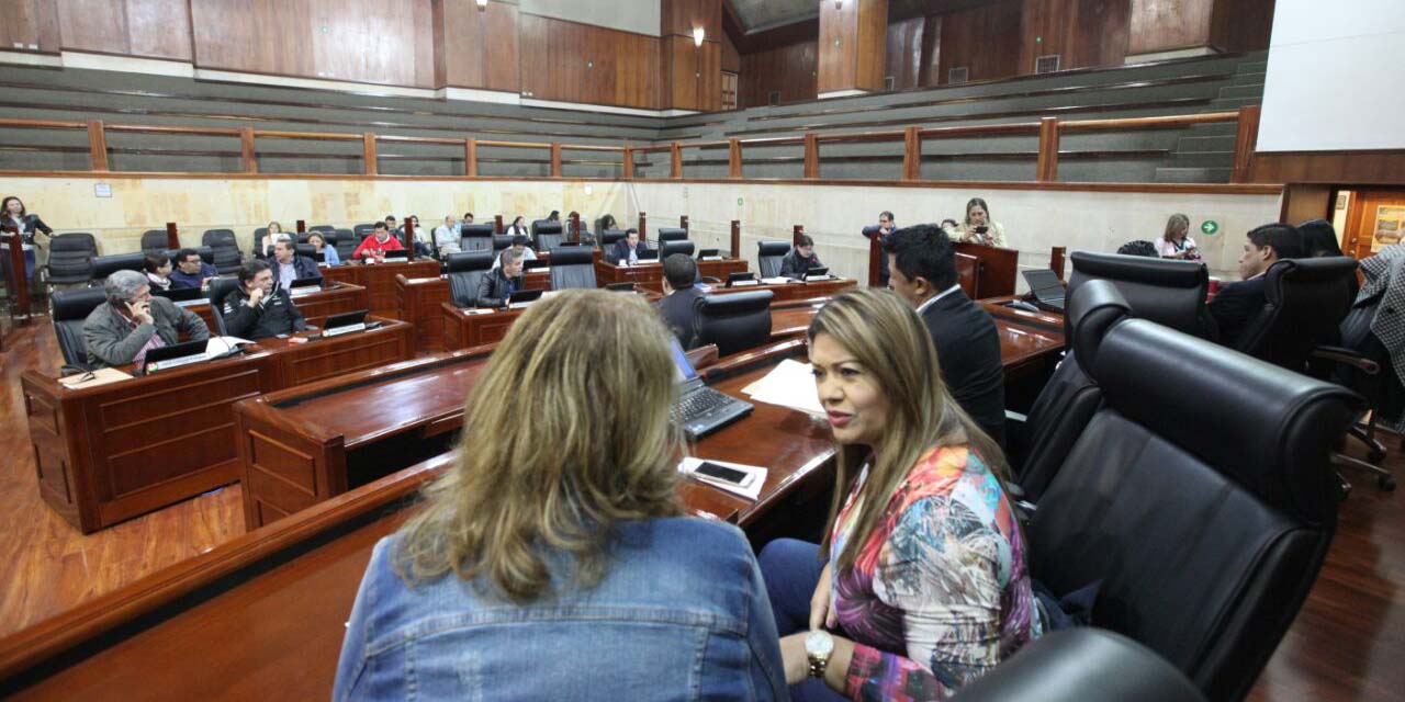 Más de $64.000 millones aprobó la Asamblea cundinamarquesa

















































































