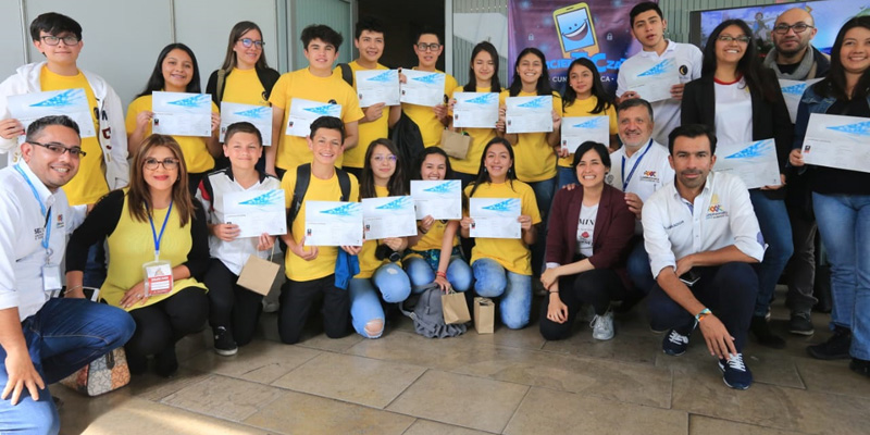 Nuevas tecnologías al alcance de los jóvenes cundinamarqueses 


