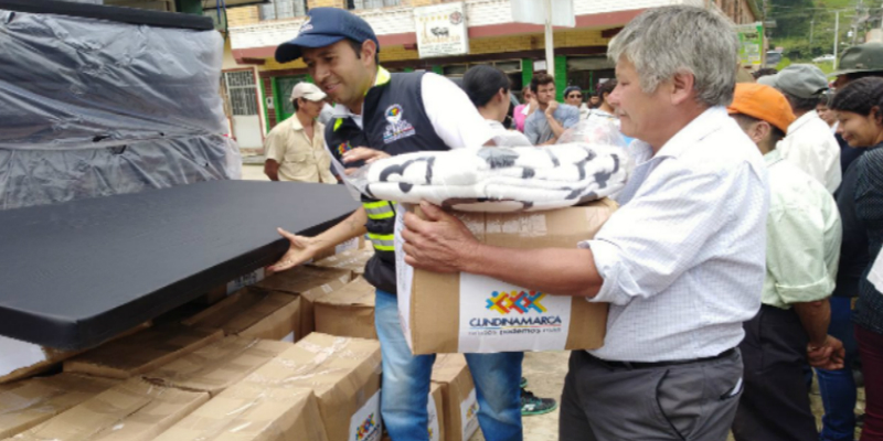 Ayuda humanitaria para familias damnificadas en Villagómez










