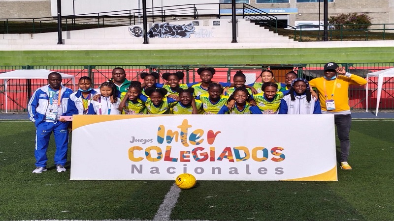 Fiesta deportiva con el sello EIC 







