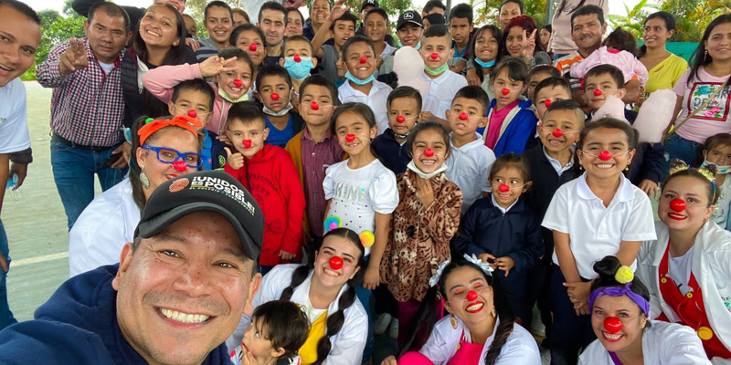 Mil niños, niñas y adolescentes de 45 municipios disfrutarán de su día en Mundo Aventura








